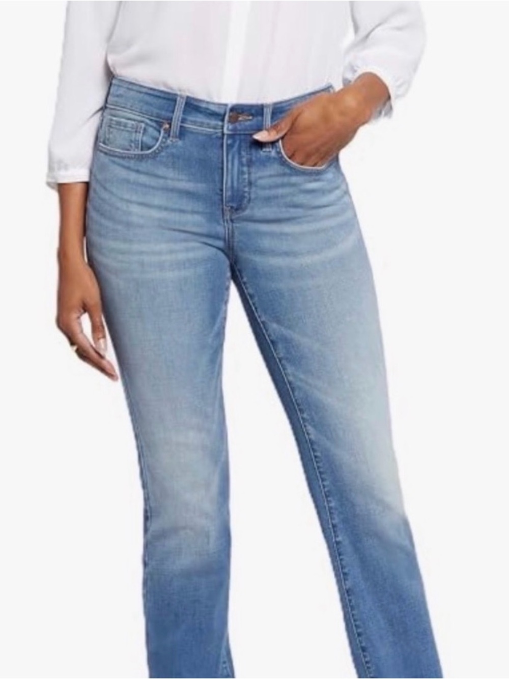 NYDJ Straight Mid Rise Marilyn Jeans Maele Wash.  Sz 18P.